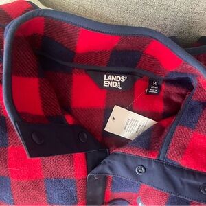 Men’s sz med Lands End fleece pullover   NWT